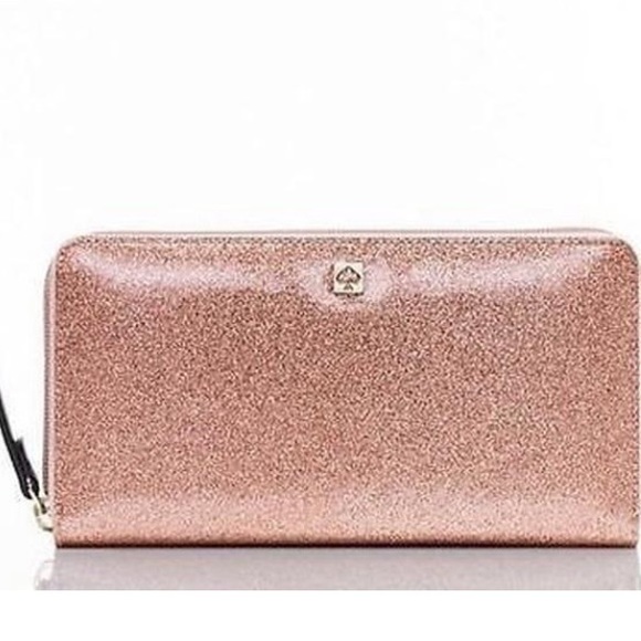 kate spade Handbags - ❗️SALE❗️NWT Kate Spade Rose Gold Zip Wallet